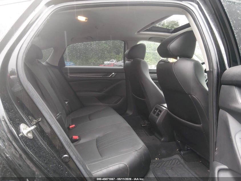 VIN 1HGCV1F57KA056068 2019 HONDA ACCORD EX-L