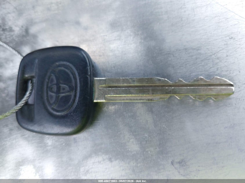 2000 Toyota Celica Gt VIN: JTDDR32T2Y0068988 Lot: 45071983