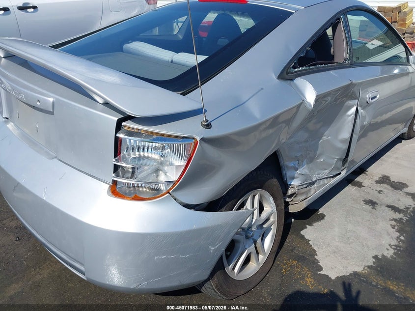 2000 Toyota Celica Gt VIN: JTDDR32T2Y0068988 Lot: 45071983