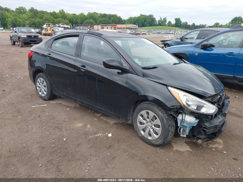 2017 HYUNDAI ACCENT auction photo 1