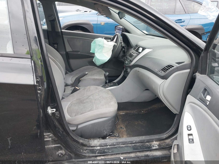 2017 HYUNDAI ACCENT auction photo 5