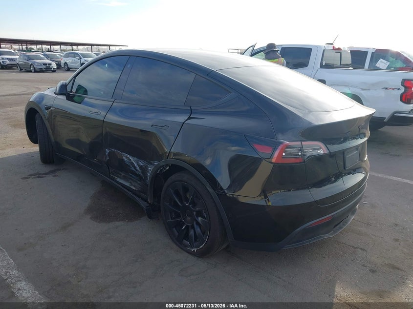 Vin: 5yjygdee9mf149153, lot: 45569785, tesla model y long range dual motor all-wheel drive 20213
