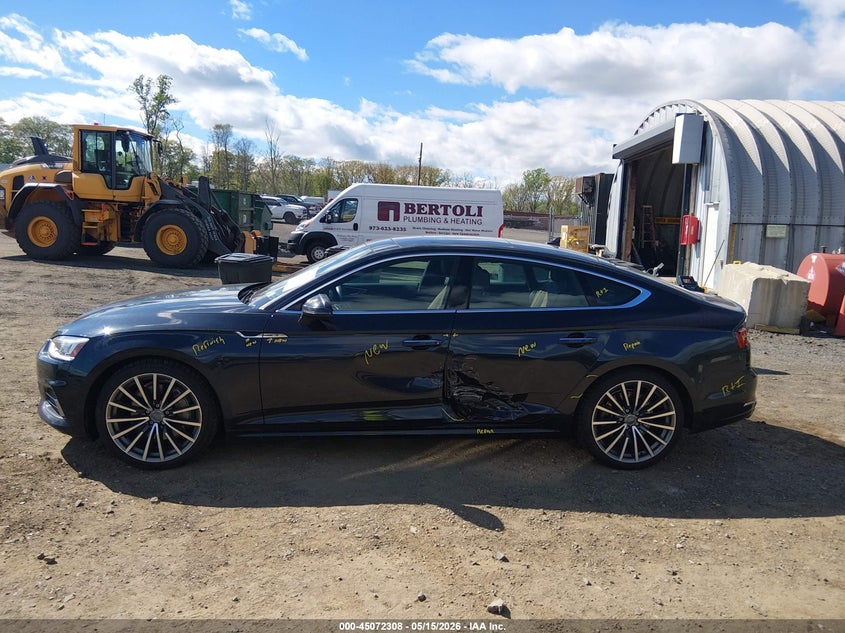 2018 Audi A5 2.0T Premium VIN: WAUBNCF5XJA072329 Lot: 45072308