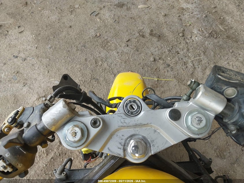 2002 Suzuki Gsx600 F VIN: JS1GN79A222102583 Lot: 45072309