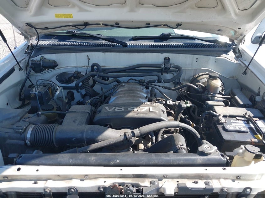 2004 Toyota Sequoia Sr5 V8 VIN: 5TDZT34A94S229220 Lot: 45072314