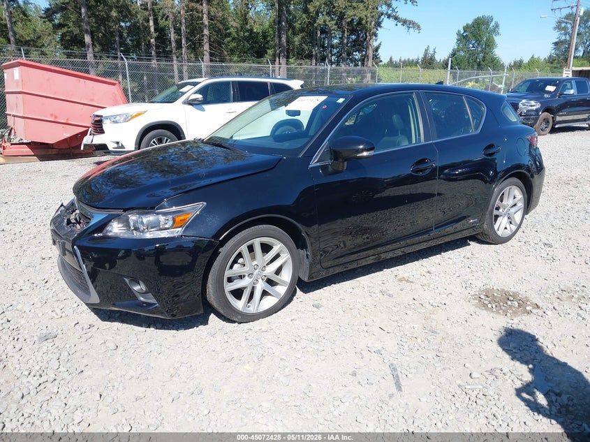 Vin: jthkd5bh8f2243810, lot: 45569982, lexus ct 200h 20152