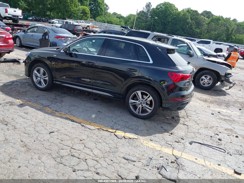 AUDI Q3 - zdjęcie 3