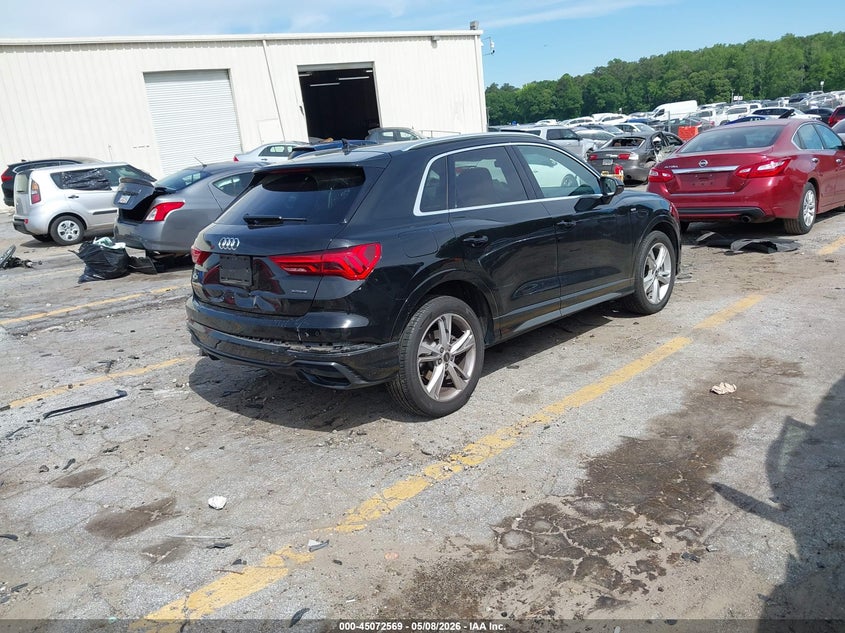 AUDI Q3 - zdjęcie 4