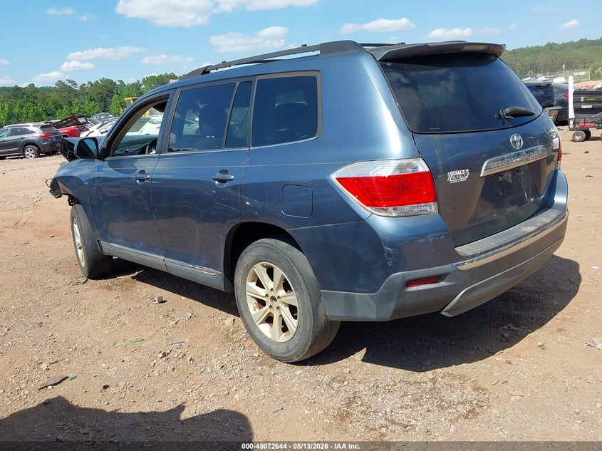 2012 TOYOTA HIGHLANDER auction photo 3
