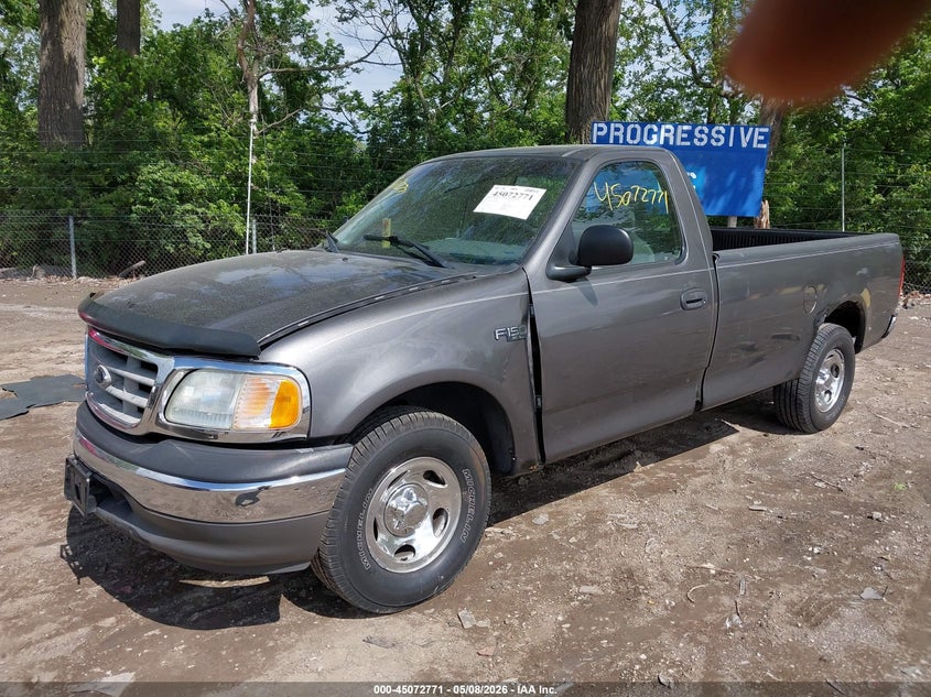 2002 Ford F-150 Xl/Xlt 2FTRF17252CA08822 photo 1