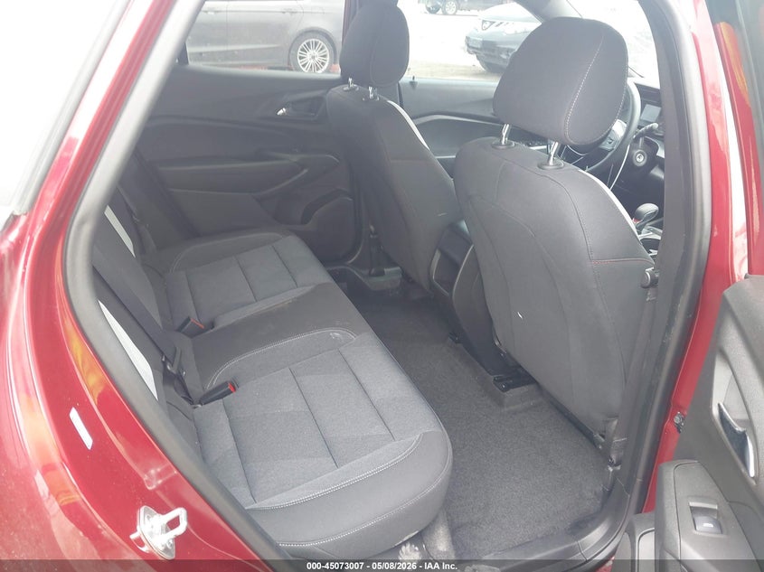 2025 CHEVROLET TRAX auction photo 8