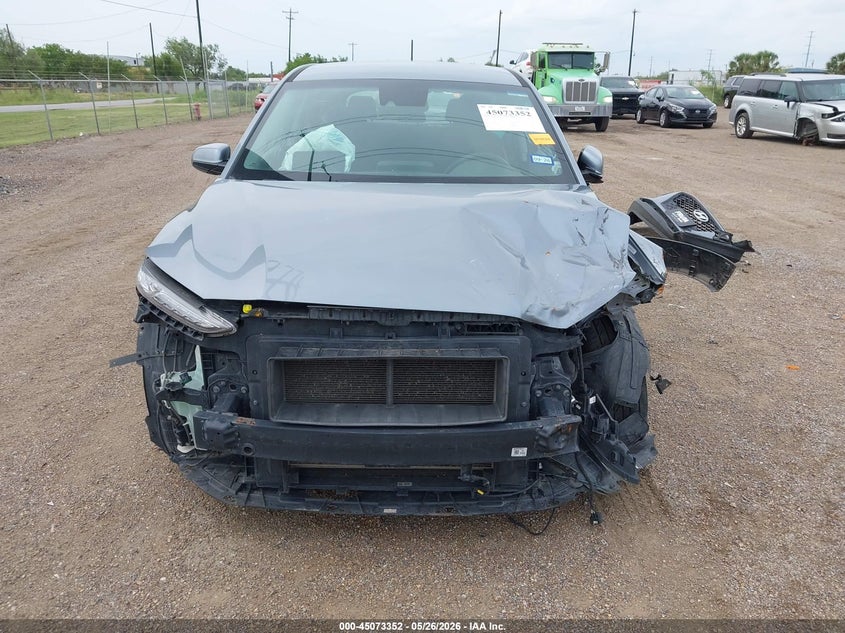 VIN KM8K1CAA2MU644480 2021 HYUNDAI KONA SE