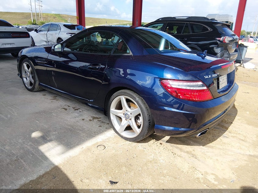 Vin: wddpk3ja0gf122873, lot: 45570983, mercedes-benz slk 300 20163