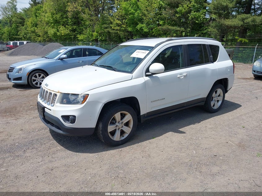 2016 Jeep Compass Latitude 1C4NJDEB4GD542239 photo 1
