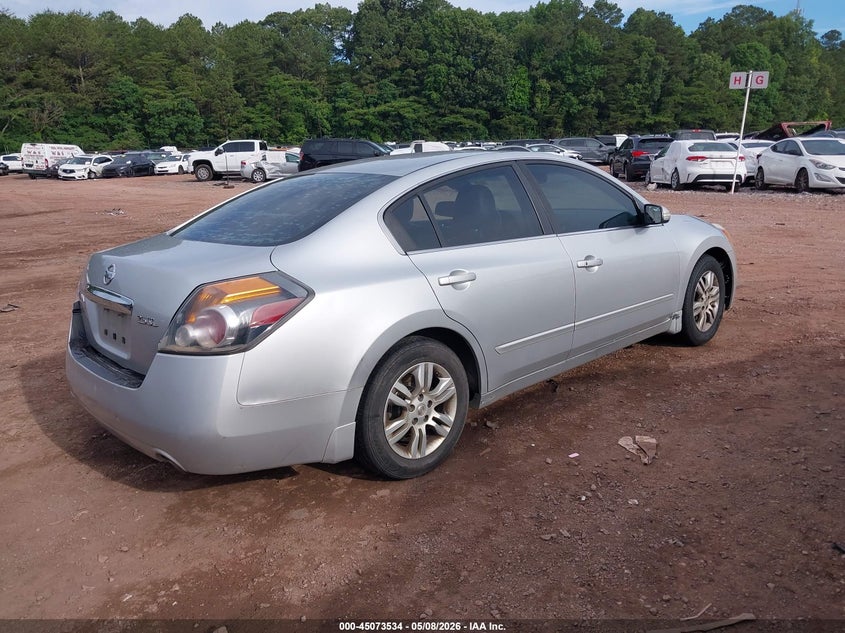 AtlanticExpress - Nissan Altima