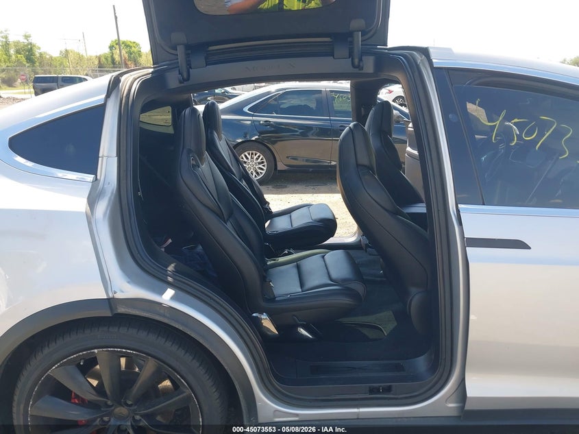2018 Tesla Model X 100D/75D/P100D VIN: 5YJXCBE47JF086181 Lot: 45073553