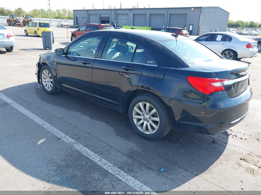 Vin: 1c3ccbbb1dn586722, lot: 45571185, chrysler 200 touring 20133