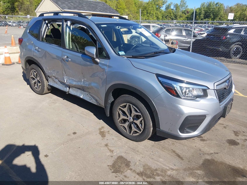 Vin: jf2skajc6lh547590, lot: 45571417, subaru forester premium 2020 img_1