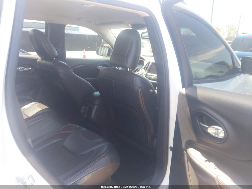 2014 JEEP CHEROKEE auction photo 8