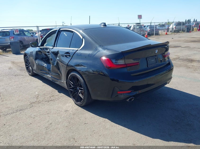 Vin: 3mw5r1j02m8b84236, lot: 45571602, bmw 330i 20213