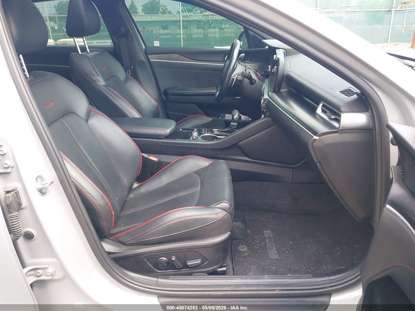VIN 5XXG44J89NG097526 2022 KIA K5 GT