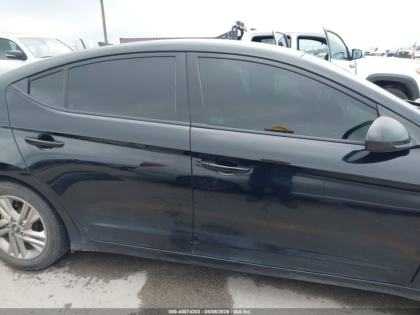 AtlanticExpress - Hyundai Elantra