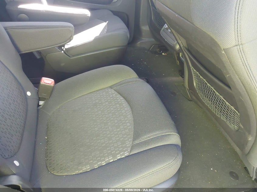 2007 GMC ACADIA auction photo 8