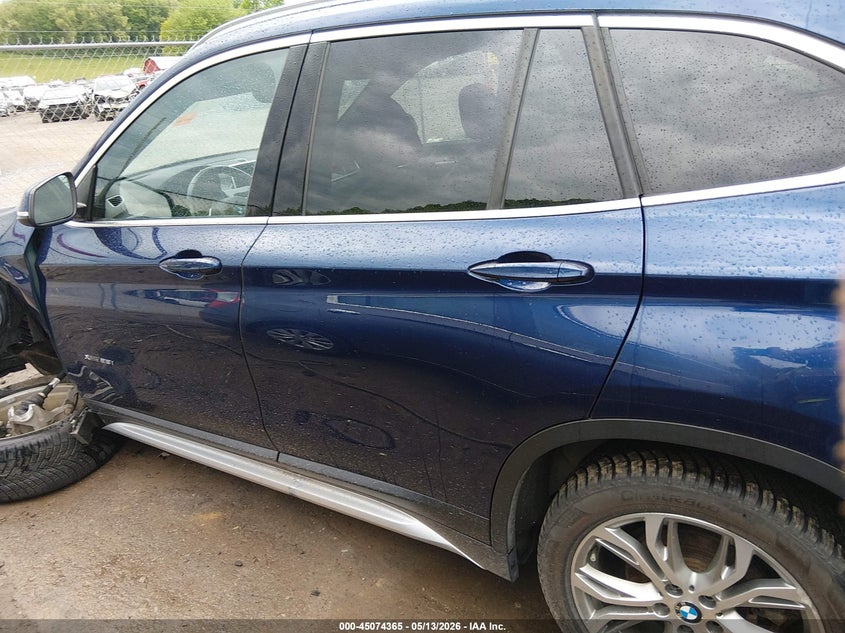 VIN: WBXHT3C37J5K27520 2018 BMW X1 XDRIVE28I