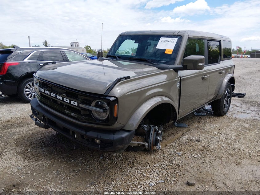 2025 Ford Bronco Outer Banks 1FMEE8BP2SLB38085 photo 1