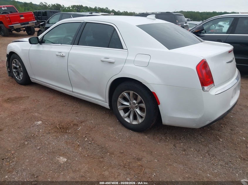 Vin: 2c3ccaag7fh739347, lot: 45572090, chrysler 300 limited 20153