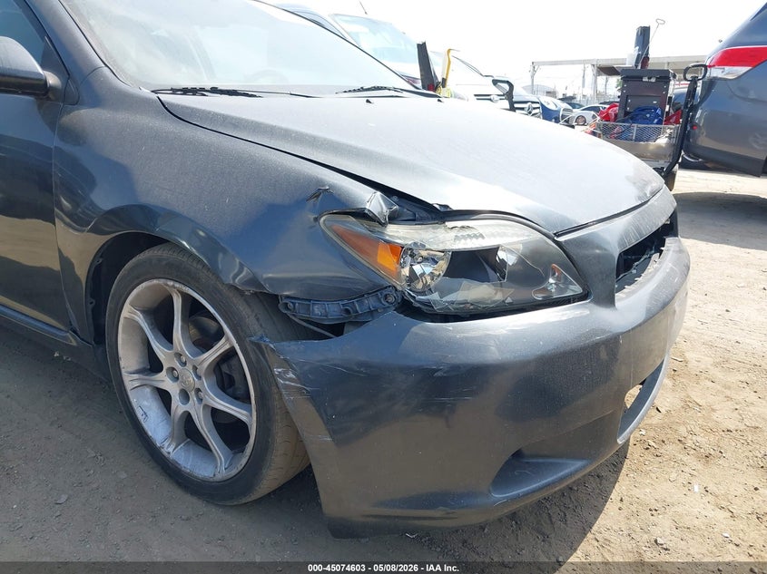 2005 Scion Tc VIN: JTKDE177950015222 Lot: 45074603
