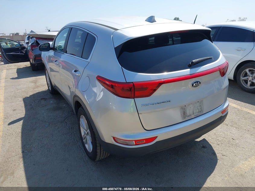 VIN KNDPM3AC5K7610807 2019 KIA SPORTAGE LX