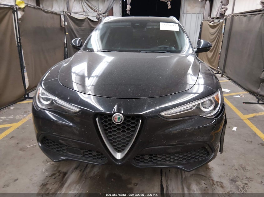 2018 Alfa Romeo Stelvio Ti Awd VIN: ZASFAKBN9J7B73110 Lot: 45074983