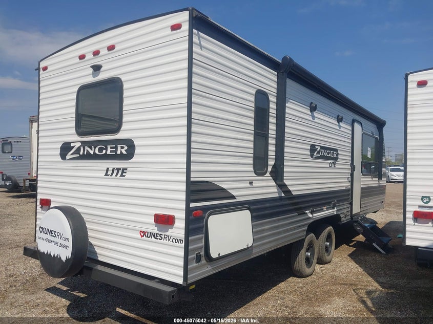 4YDT25929MS373988 2021 Crossroads Zinger photo 1