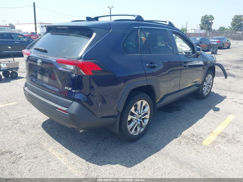 VIN 2T3C1RFV5MW177534 2021 TOYOTA RAV4 XLE PREMIUM
