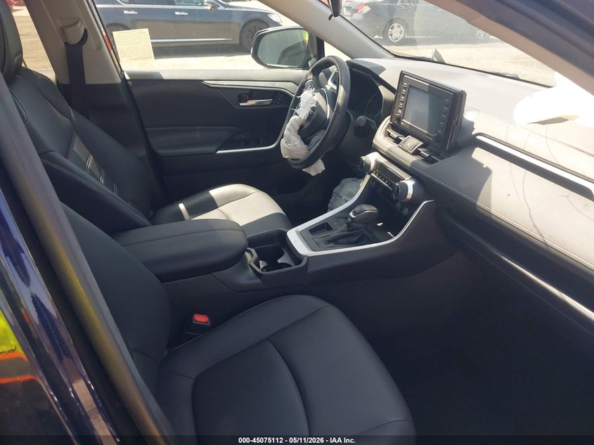 VIN 2T3C1RFV5MW177534 2021 TOYOTA RAV4 XLE PREMIUM