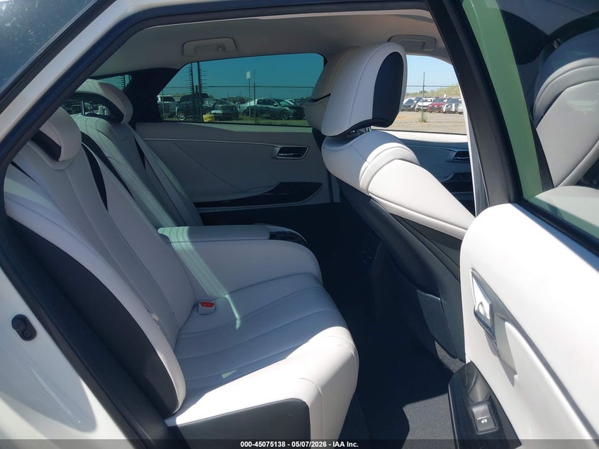 2018 Toyota Mirai VIN: JTDBVRBDXJA005281 Lot: 45075138