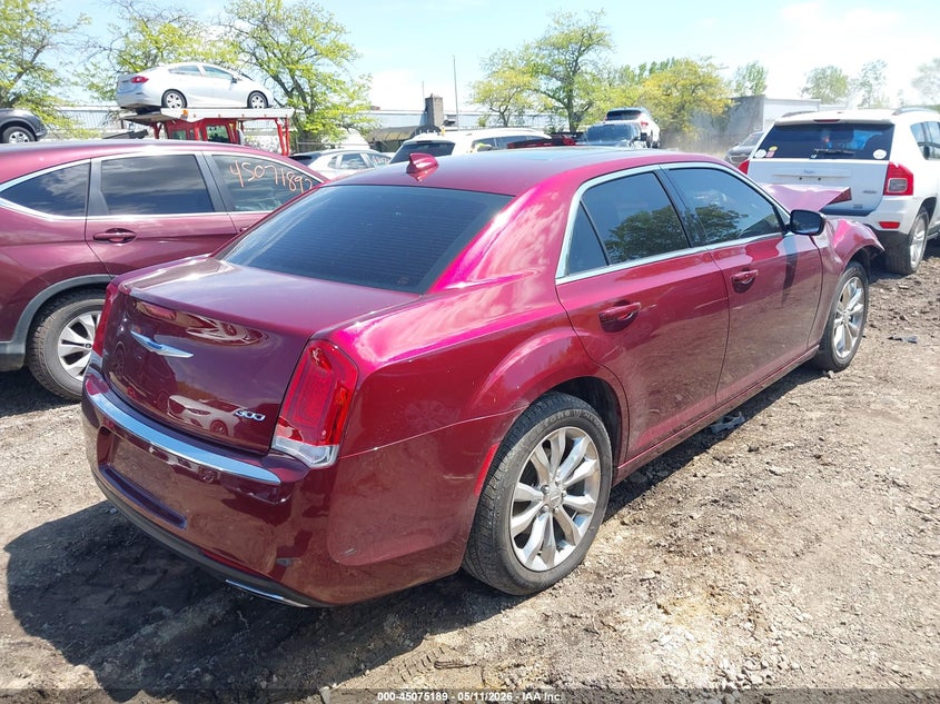 Vin: 2c3ccarg9jh254009, lot: 45572743, chrysler 300 touring l awd 20184