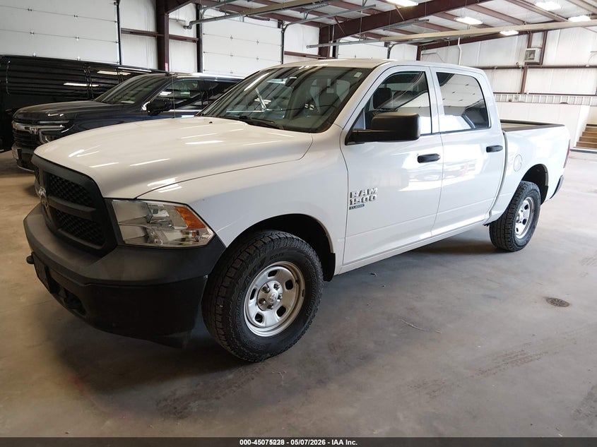 2019 Ram 1500 Classic Tradesman  4x4 5'7 Box 1C6RR7KG9KS651447 photo 1