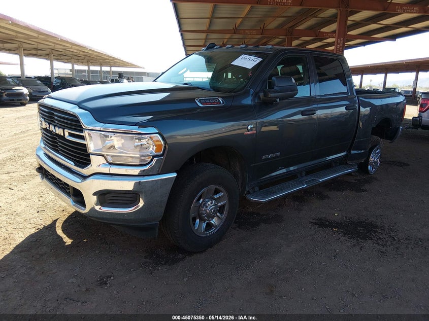 Vin: 3c6ur5cl4mg581084, lot: 45572904, ram 2500 tradesman  4x4 6'4 box 20212