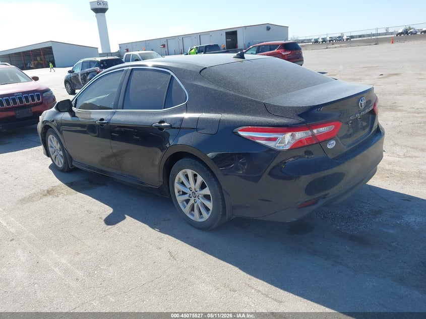2019 TOYOTA CAMRY auction photo 3