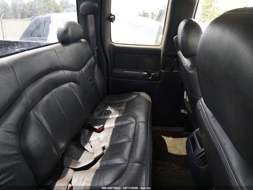2002 GMC SIERRA 1500 auction photo 8