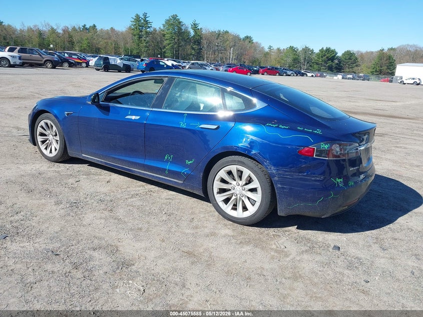 2018 TESLA MODEL S auction photo 3