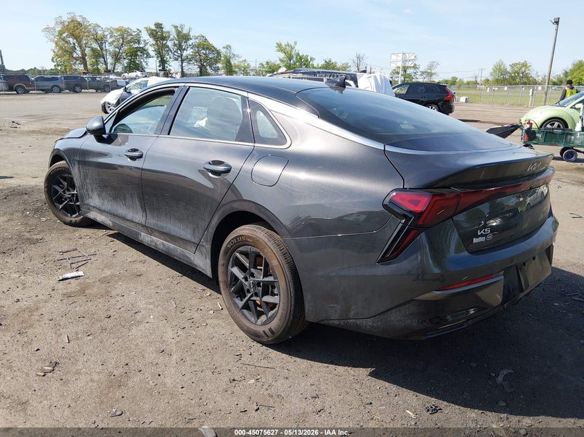 2025 KIA K5 — zdjęcie 3