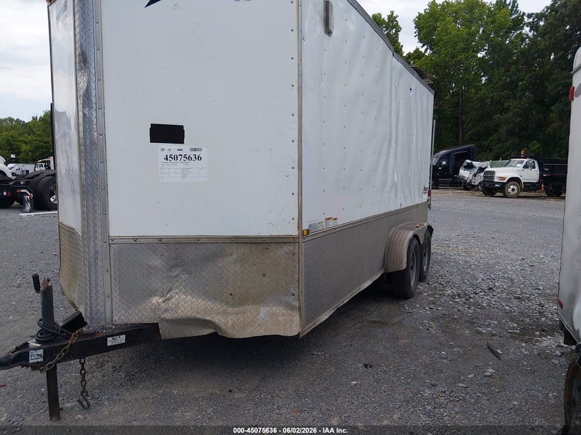 5HABE1628HN052083 2017 Homesteader Enclosed Dual Axle Trailer photo 1