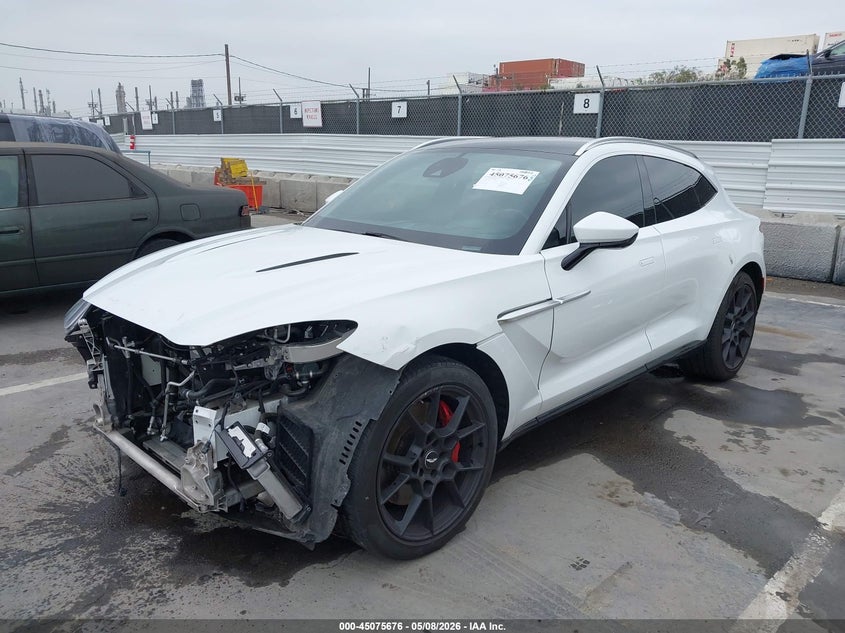 Vin: scfvujaw5mtv03886, lot: 45573228, aston martin dbx 20212