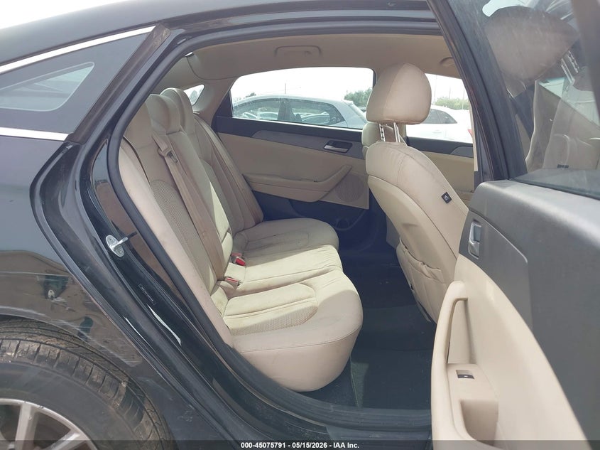 2018 HYUNDAI SONATA auction photo 8