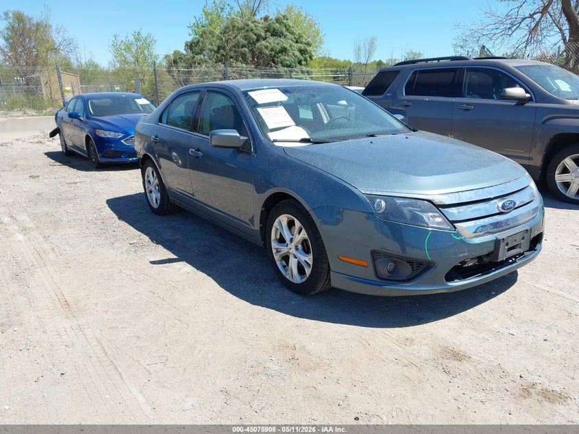 2012 FORD FUSION SE