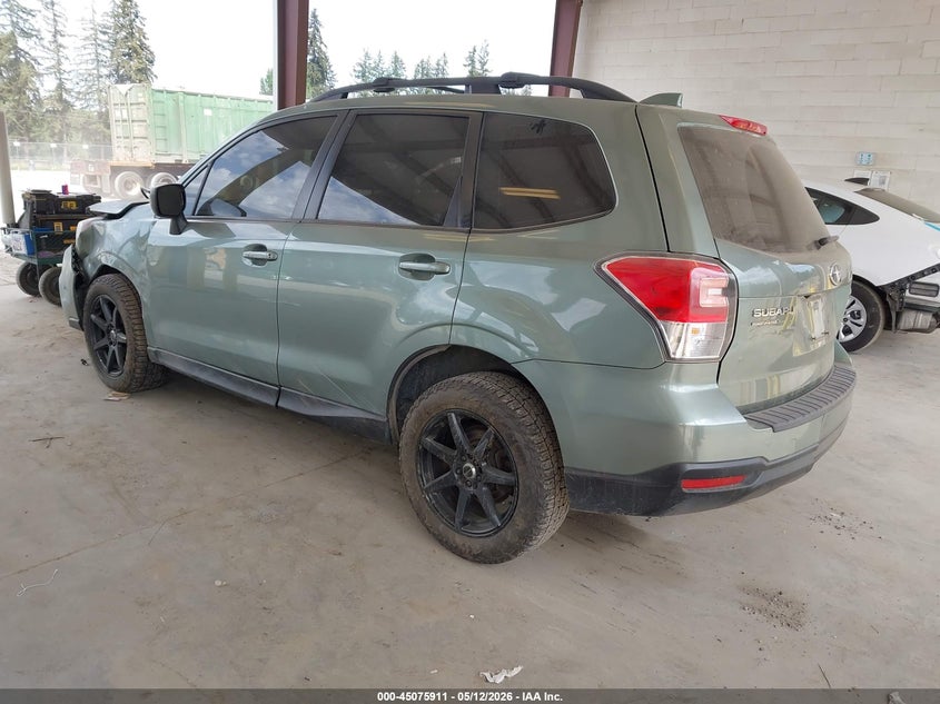 Vin: jf2sjabc2hh460732, lot: 45573465, subaru forester 2.5i 20173
