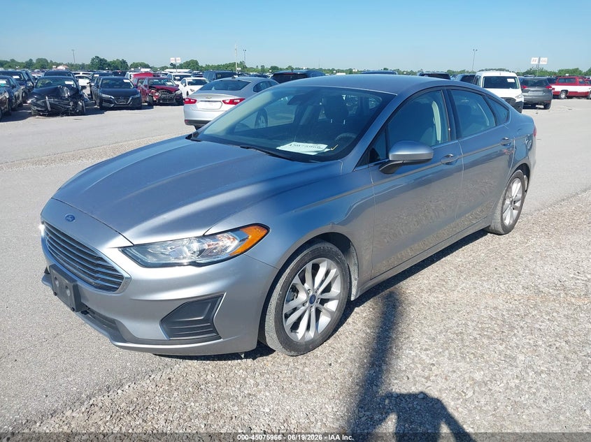Vin: 3fa6p0lu1lr197016, lot: 45573520, ford fusion hybrid se 20202